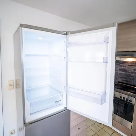 Atrium - Geraeumige Ostend Apartment Lampertheim